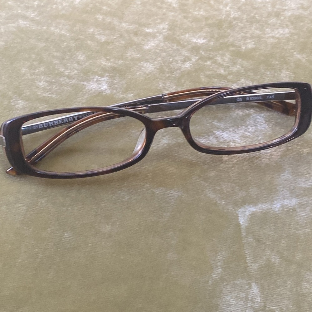 Burberry glasses 🤓 / sunglasses small frame no lenses - Picture 16 of 16